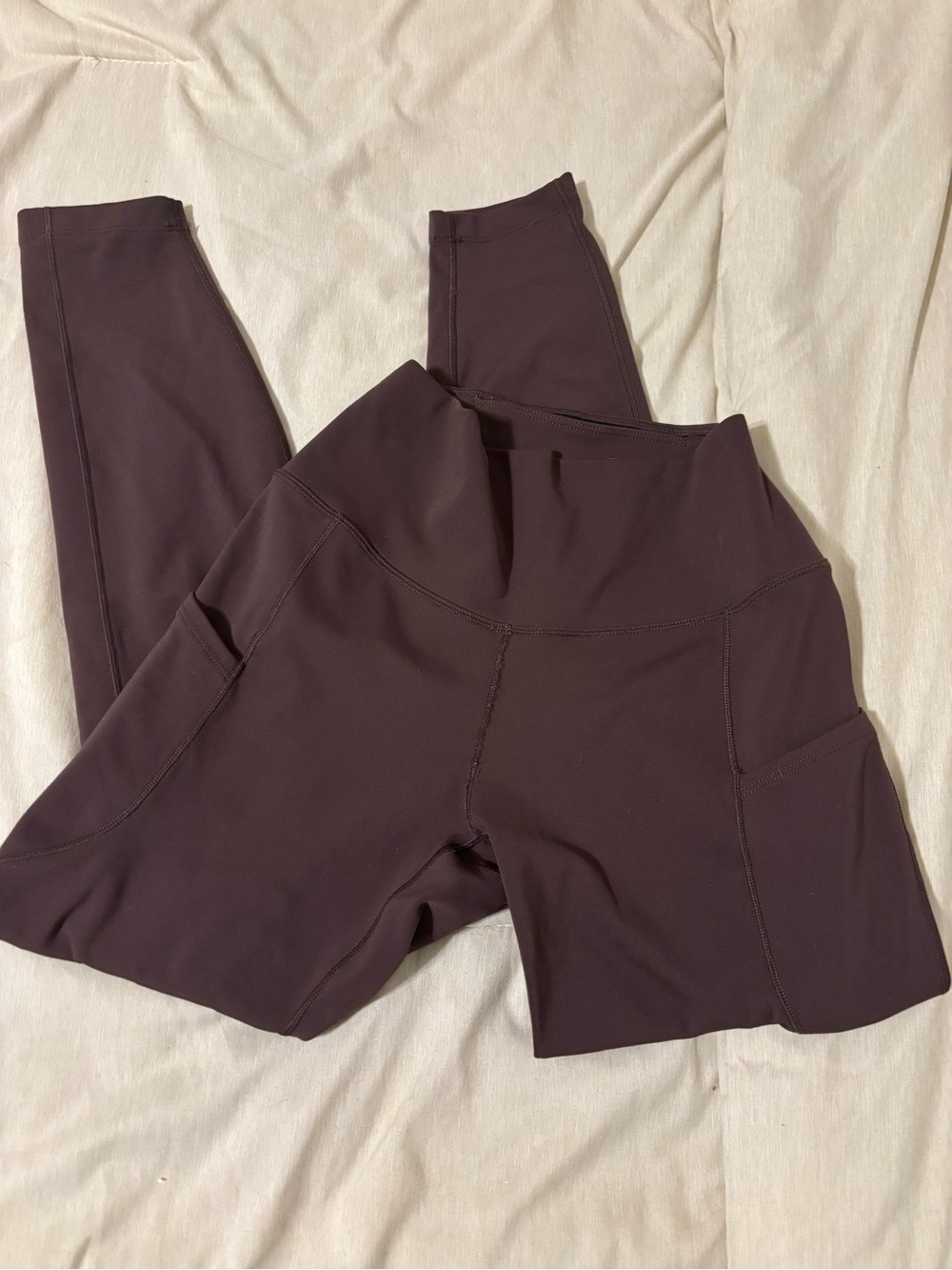 High-Waist Pocket Women’s Nike  Leggings - Chocolate